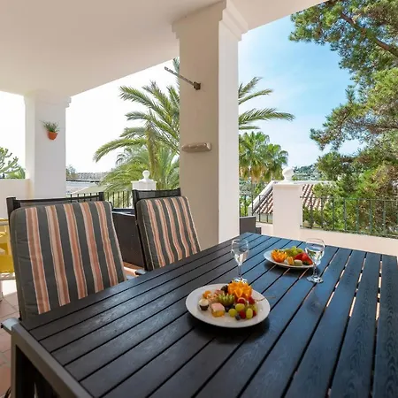 Sunny 2 Bdrm Paradise In Aloha Gardens
